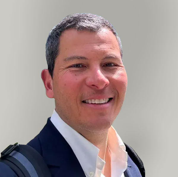 Array headshot